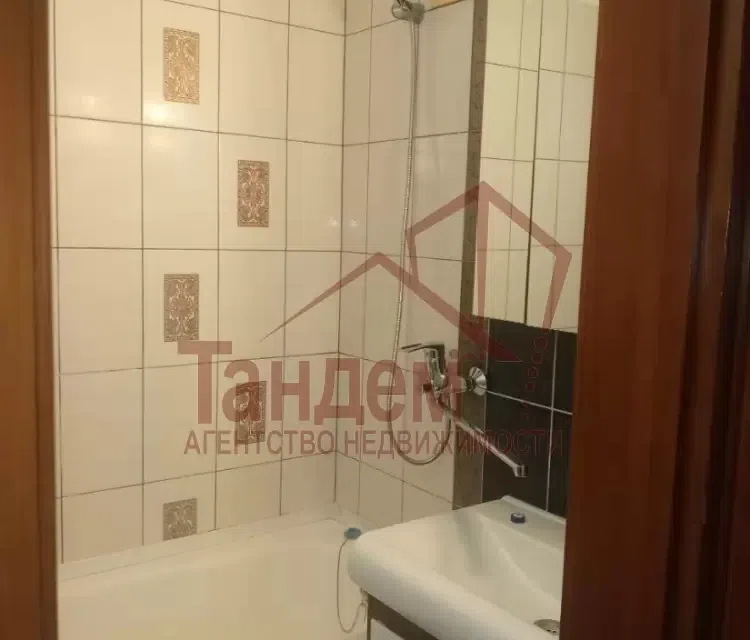 Продаётся 3-комнатная квартира, 72.9 м²