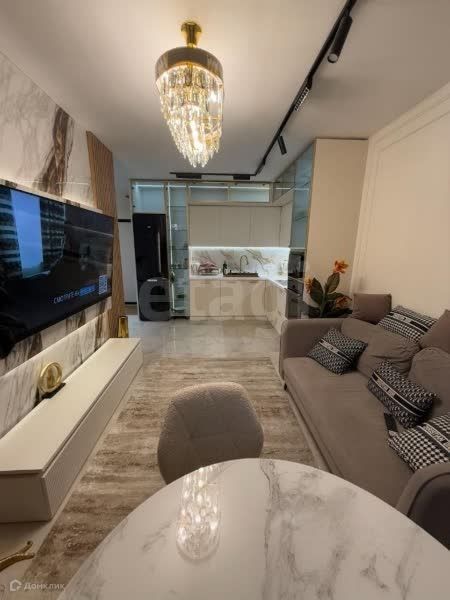 Продаётся 3-комнатная квартира, 61.9 м²