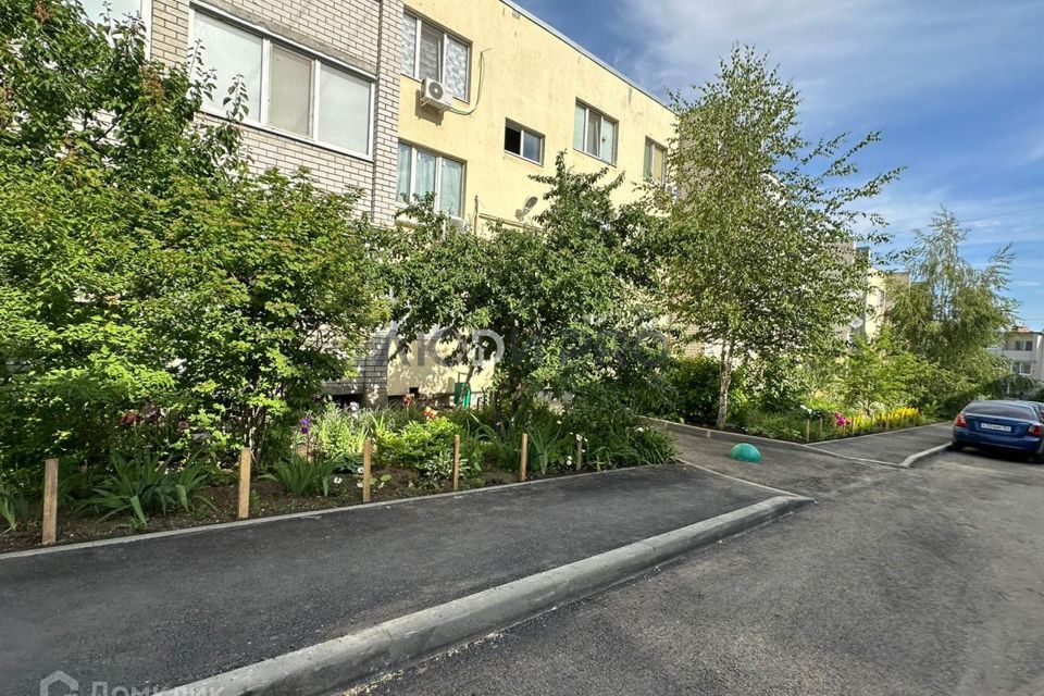 Продаётся 3-комнатная квартира, 65.1 м²