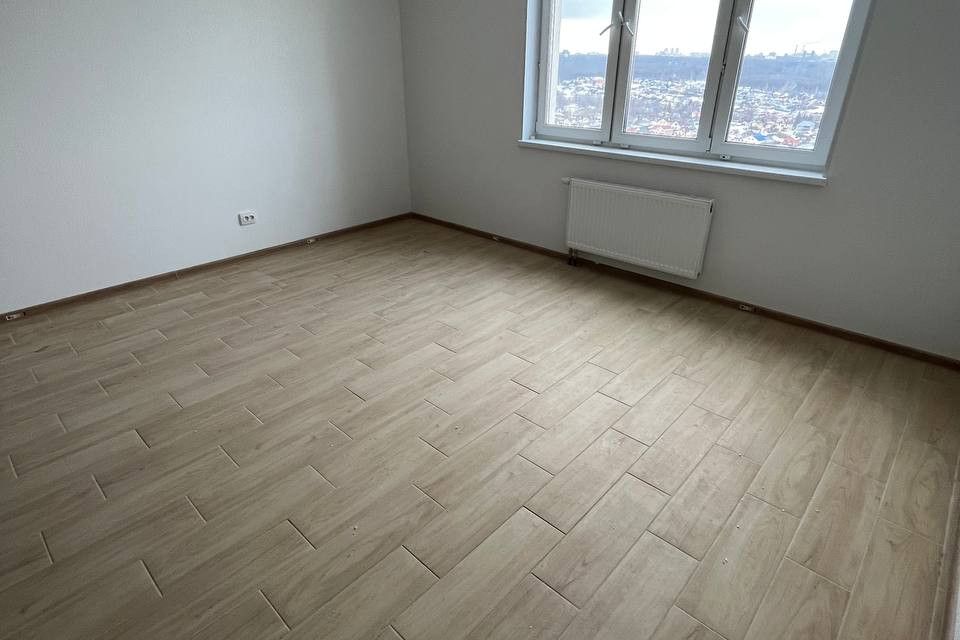 Продаётся 2-комнатная квартира, 56.5 м²