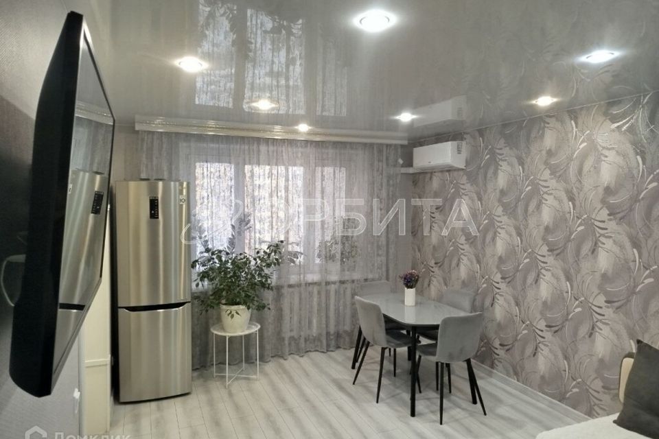 Продаётся 2-комнатная квартира, 83.2 м²