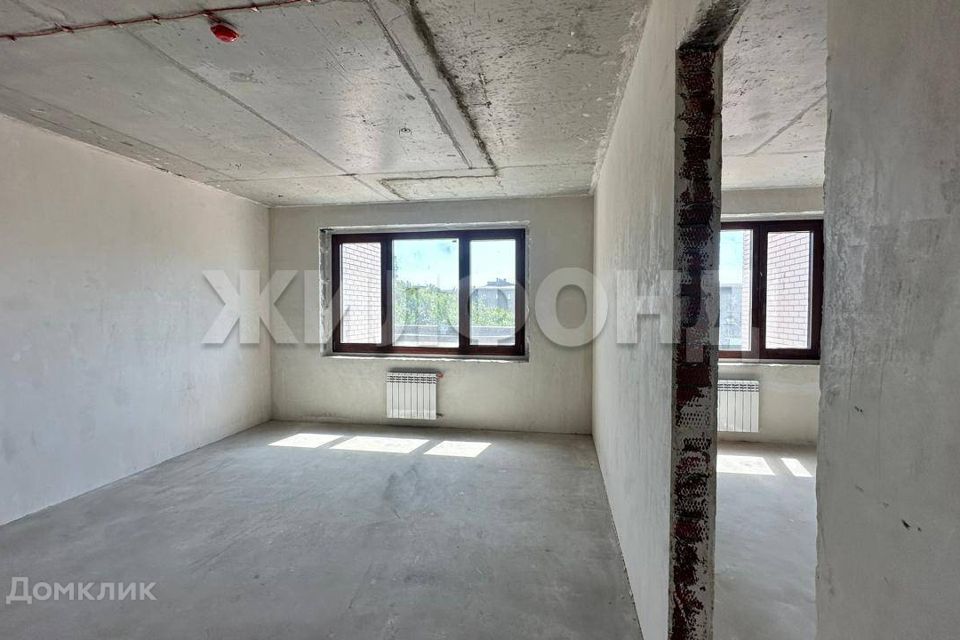 Продаётся 3-комнатная квартира, 68.8 м²