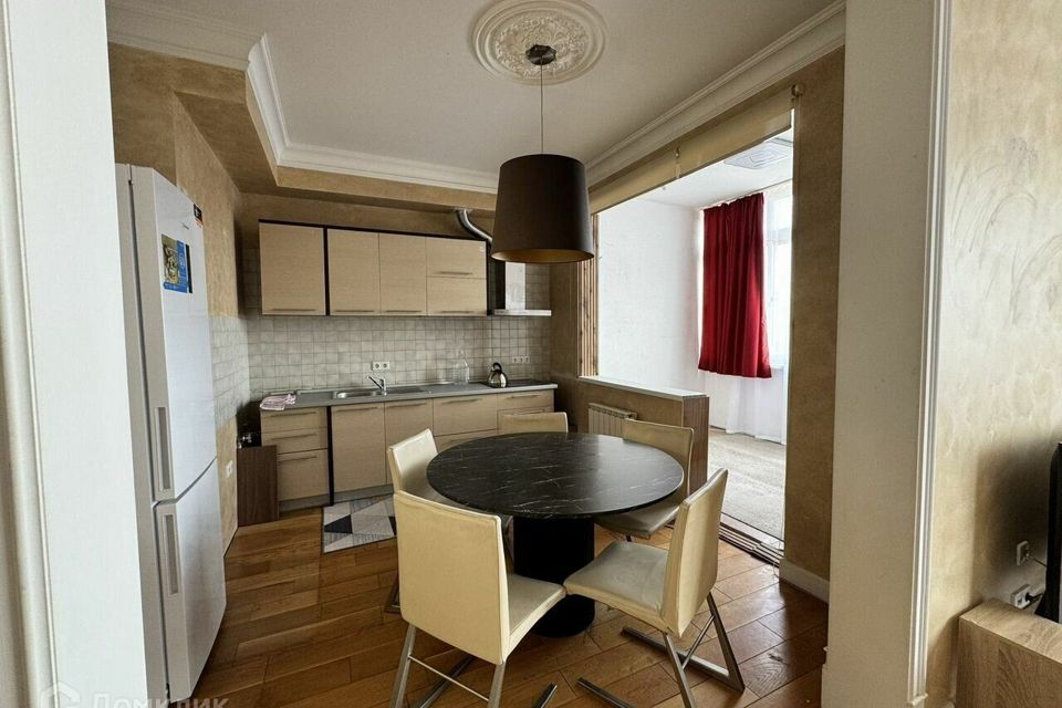 Сдаётся 3-комнатная квартира, 100 м²