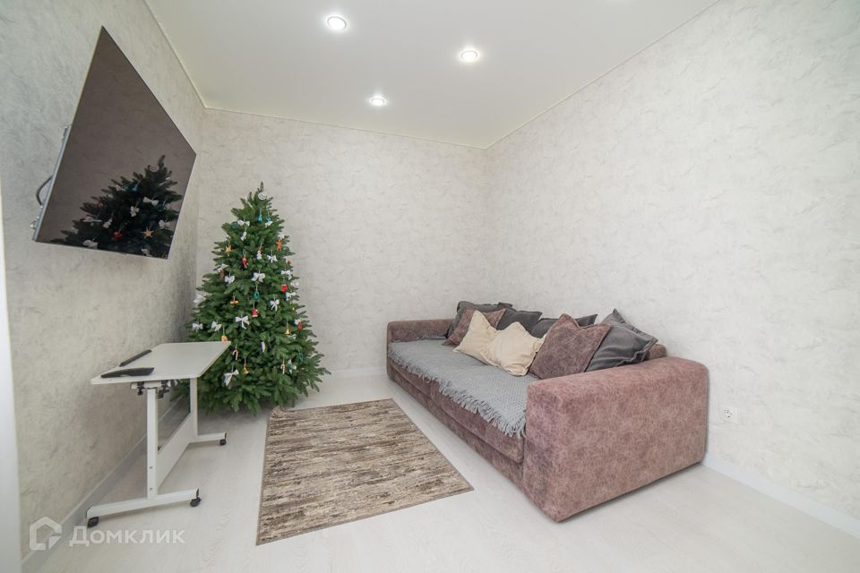 Продаётся 3-комнатная квартира, 55.8 м²