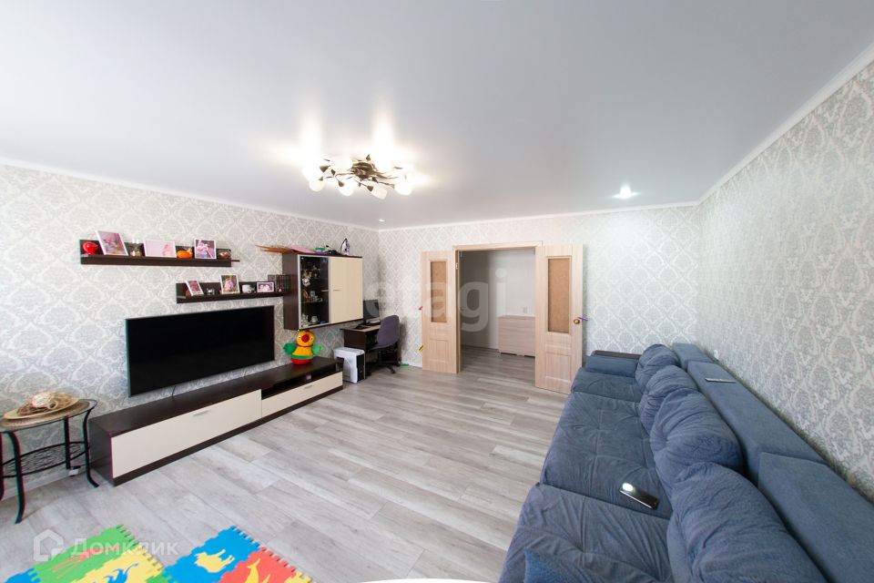 Продаётся 2-комнатная квартира, 75.2 м²
