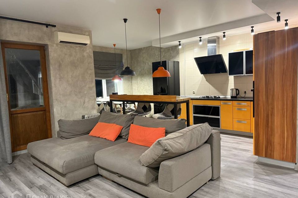 Продаётся 3-комнатная квартира, 84 м²