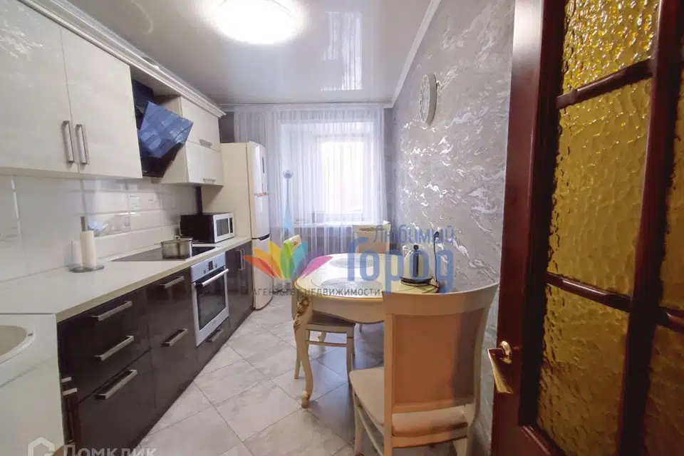 Продаётся 3-комнатная квартира, 64 м²