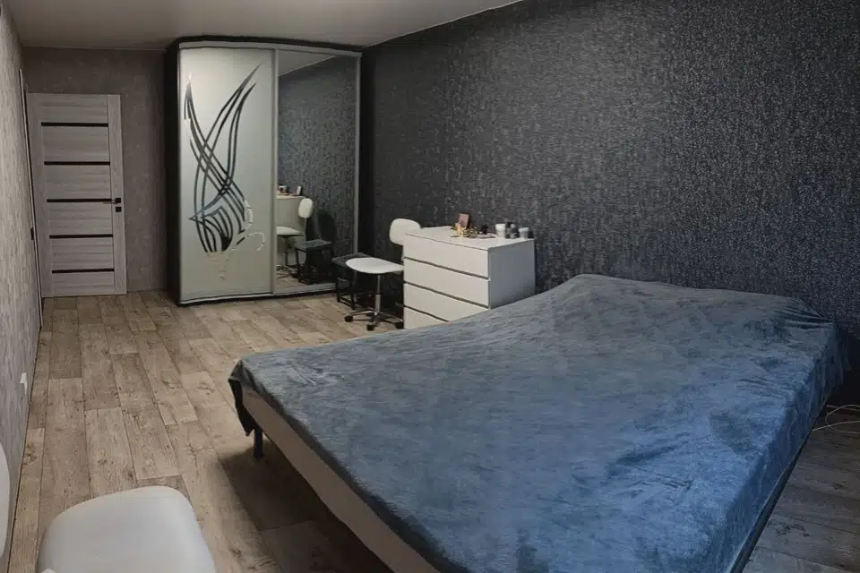 Продаётся 3-комнатная квартира, 60.4 м²