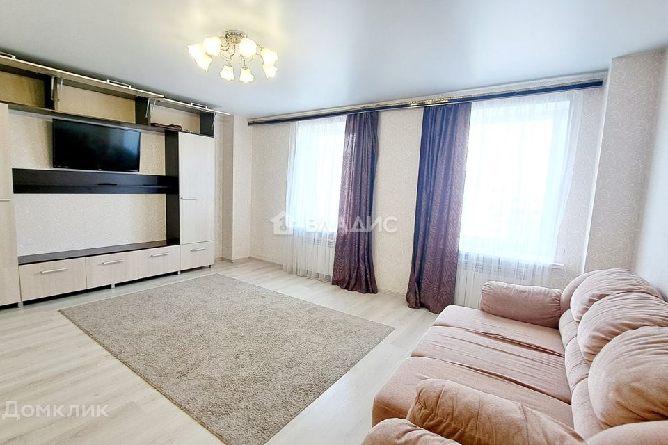 Сдаётся 3-комнатная квартира, 104.7 м²