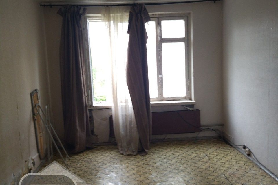 Продаётся 1-комнатная квартира, 32 м²