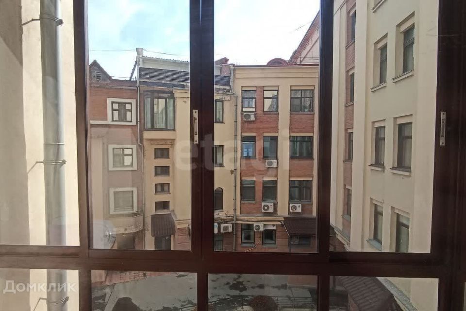 Сдаётся 3-комнатная квартира, 107.7 м²
