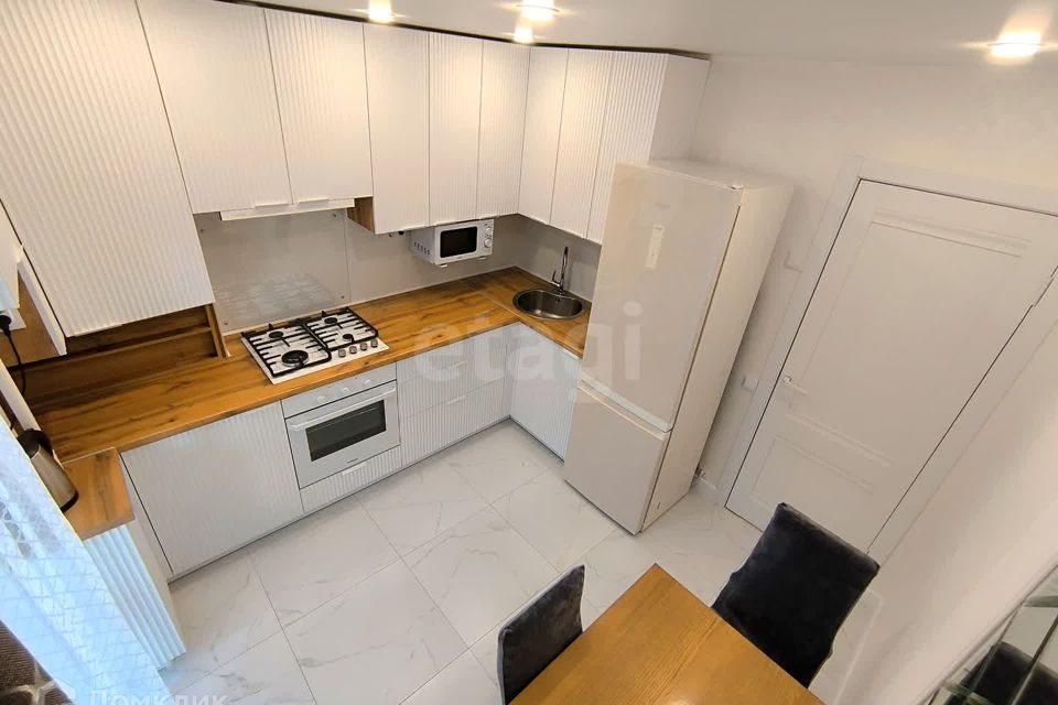 Продаётся 1-комнатная квартира, 39.2 м²