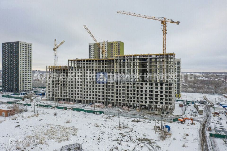 Продаётся 2-комнатная квартира, 65.5 м²