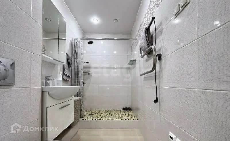 Продаётся 1-комнатная квартира, 37.1 м²