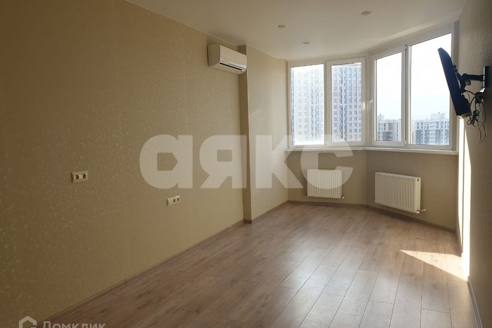 Продаётся 1-комнатная квартира, 43.4 м²