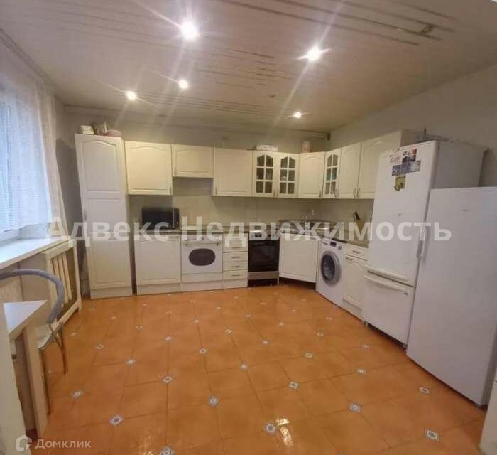 Продаётся 3-комнатная квартира, 107 м²