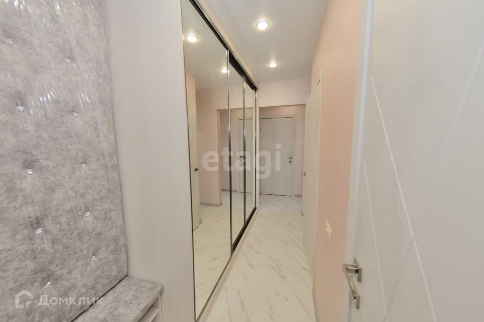 Продаётся 2-комнатная квартира, 57 м²