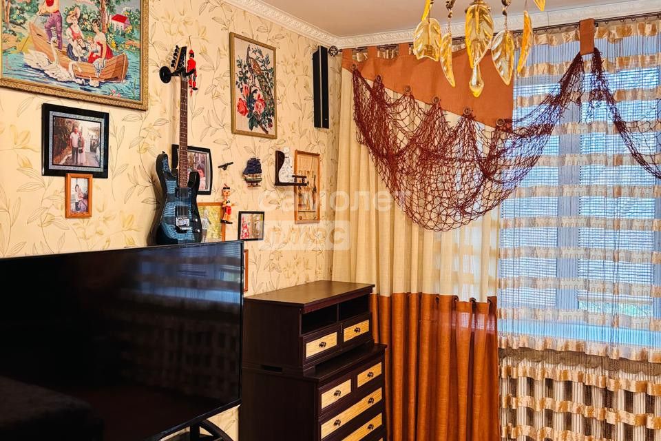 Продаётся 1-комнатная квартира, 35.4 м²