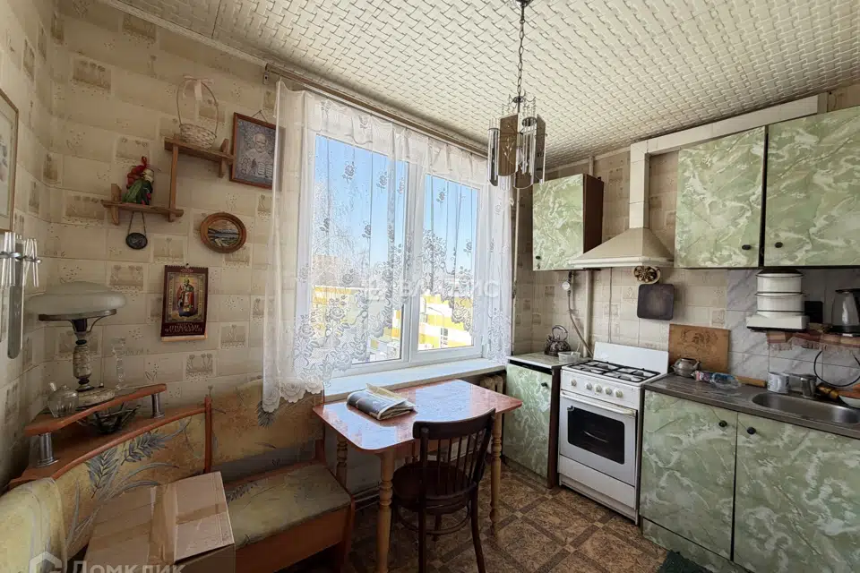 Продаётся 3-комнатная квартира, 58.2 м²