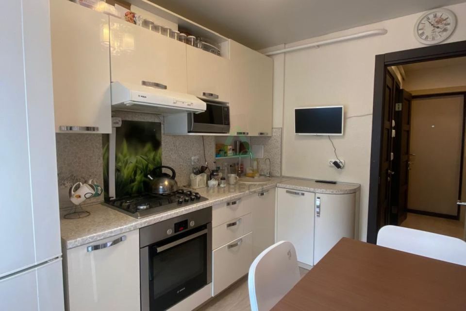 Продаётся 3-комнатная квартира, 60.3 м²