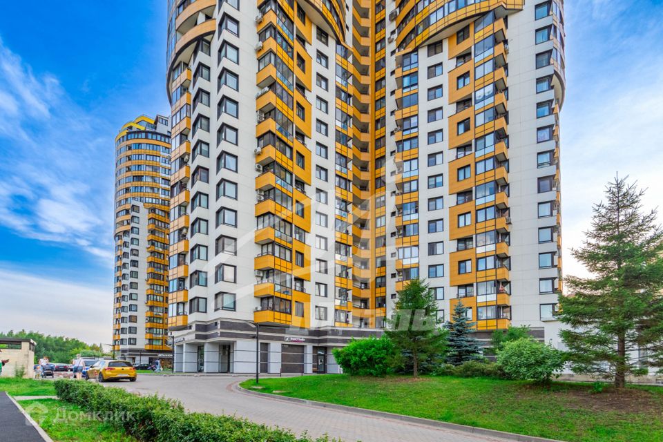 Продаётся 4-комнатная квартира, 91.2 м²