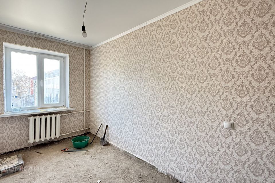 Продаётся 3-комнатная квартира, 52.8 м²
