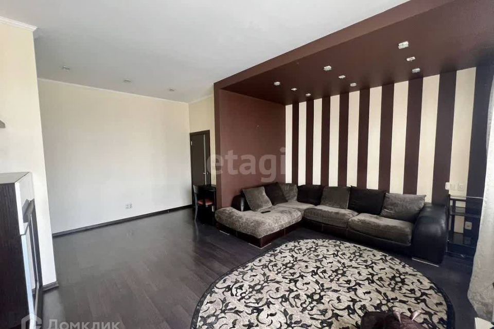 Продаётся 3-комнатная квартира, 85.8 м²