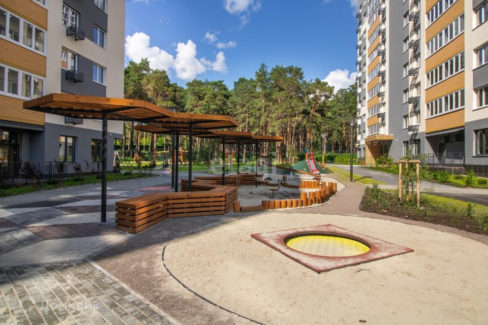 Продаётся 3-комнатная квартира, 96 м²