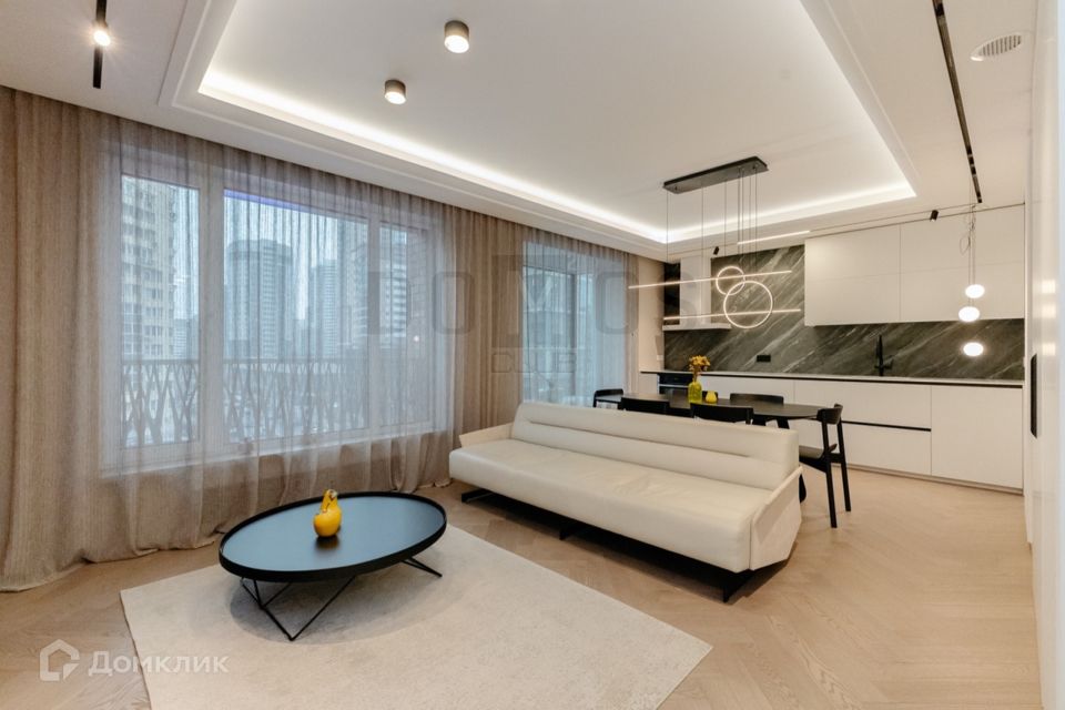Продаётся 3-комнатная квартира, 97.3 м²