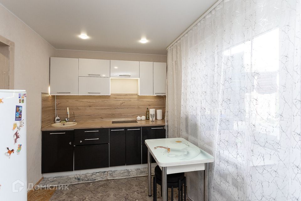 Продаётся 1-комнатная квартира, 41.3 м²
