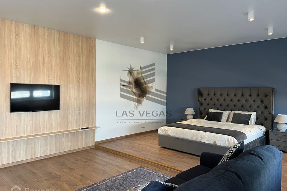 Сдаётся 1-комнатная квартира, 70 м²