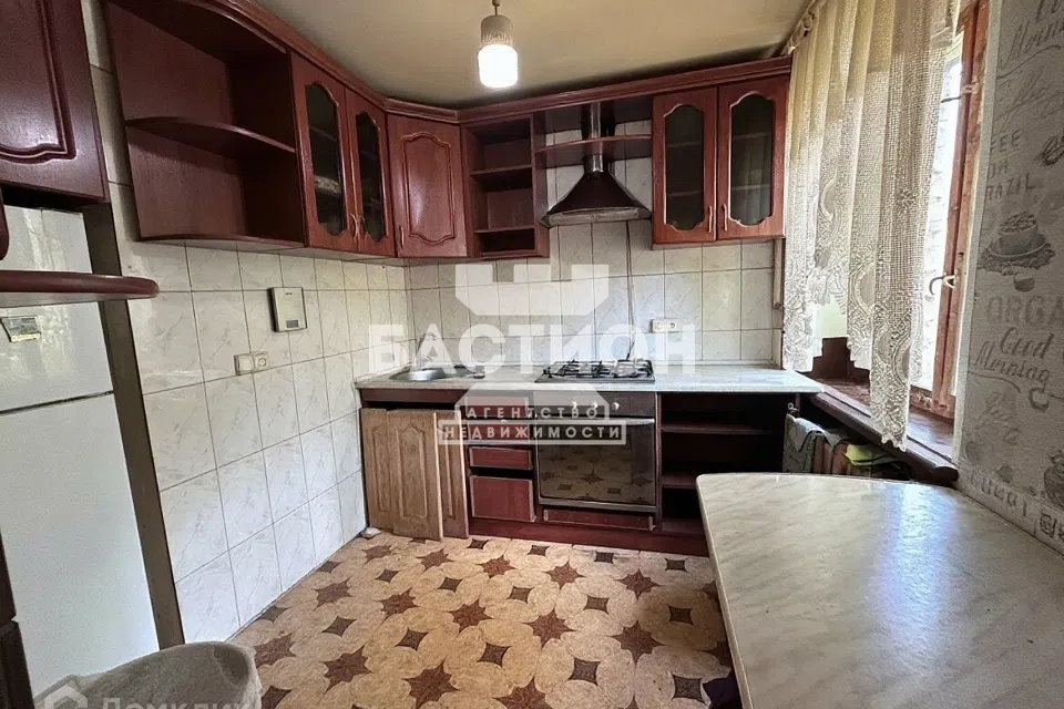 Продаётся 2-комнатная квартира, 41.8 м²