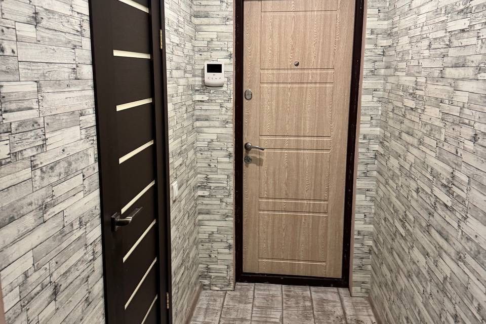 Продаётся 3-комнатная квартира, 57 м²