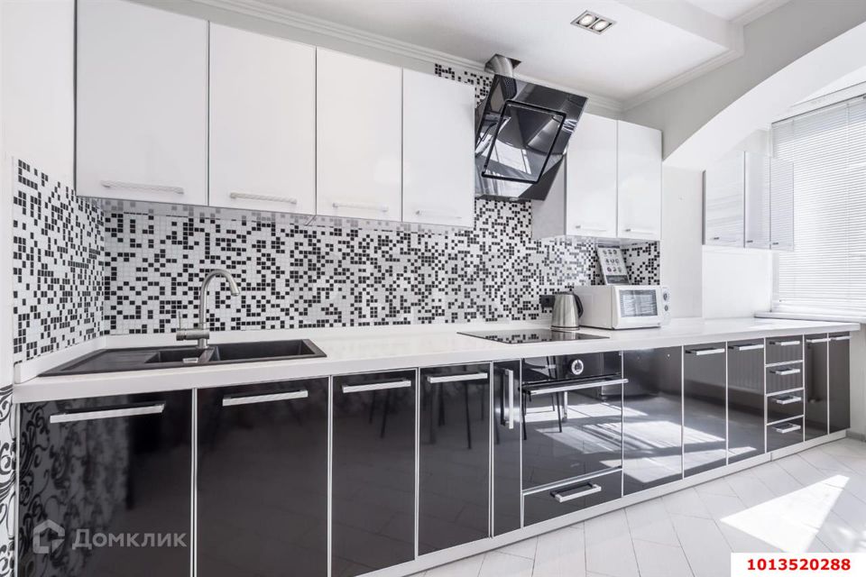 Продаётся 2-комнатная квартира, 59 м²