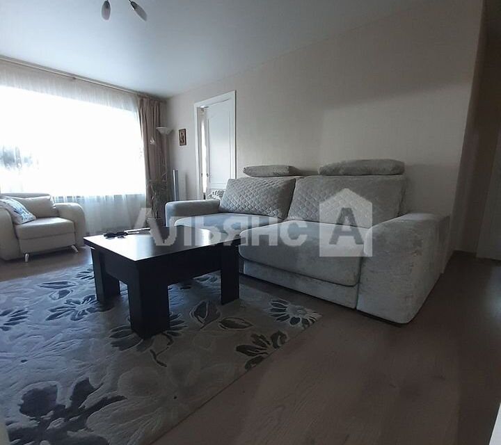 Продаётся 3-комнатная квартира, 56.4 м²