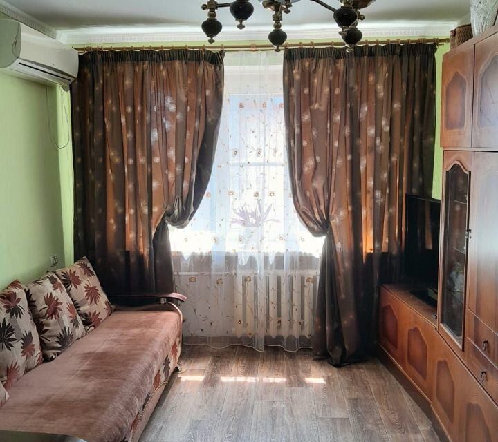 Продаётся 3-комнатная квартира, 60 м²