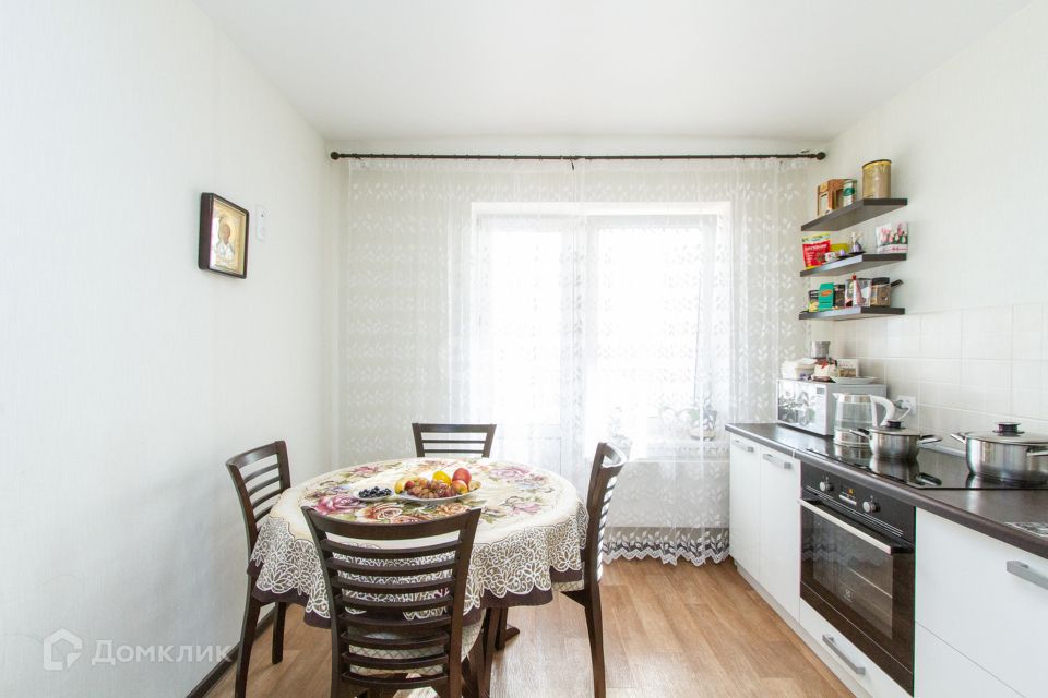 Продаётся 1-комнатная квартира, 45.2 м²