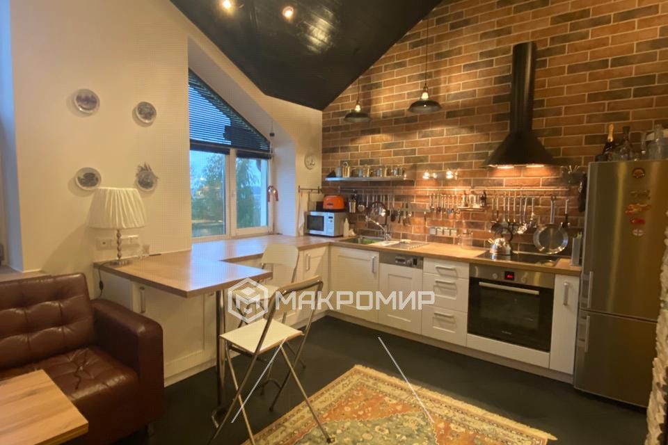 Продаётся 2-комнатная квартира, 54 м²