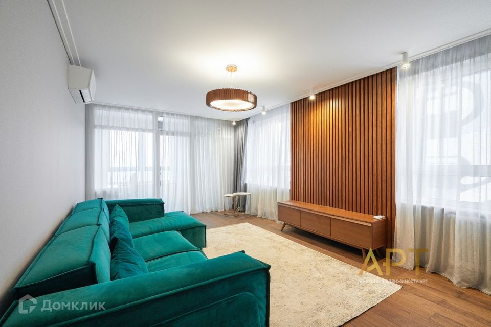 Продаётся 2-комнатная квартира, 74.7 м²