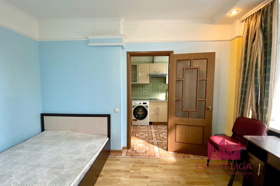 Продаётся 3-комнатная квартира, 51.7 м²
