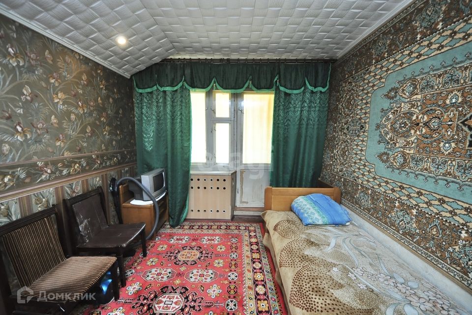 Продаётся 5-комнатная квартира, 102.7 м²