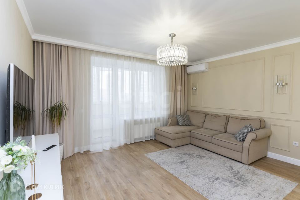 Продаётся 2-комнатная квартира, 79.4 м²