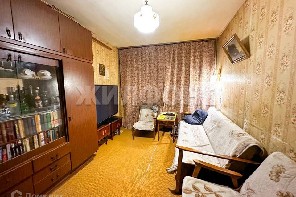 Продаётся 3-комнатная квартира, 57.2 м²