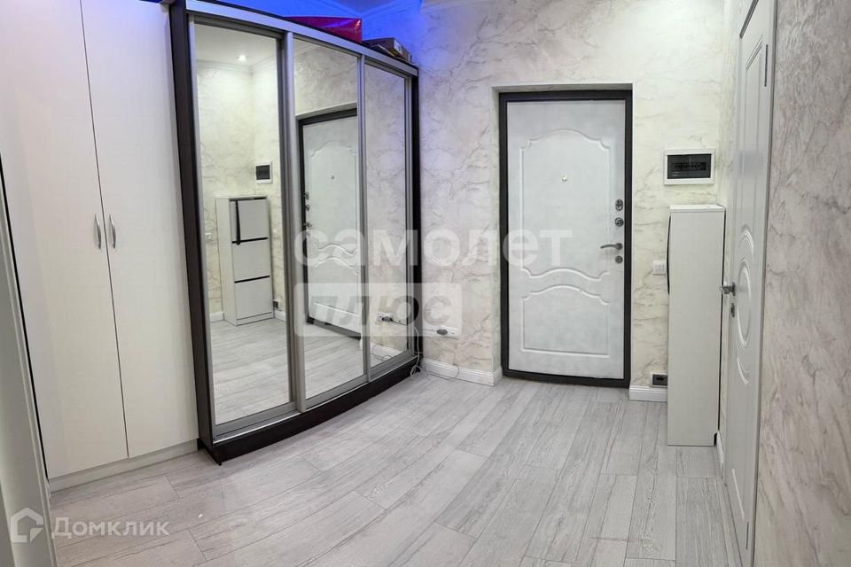 Сдаётся 1-комнатная квартира, 43 м²