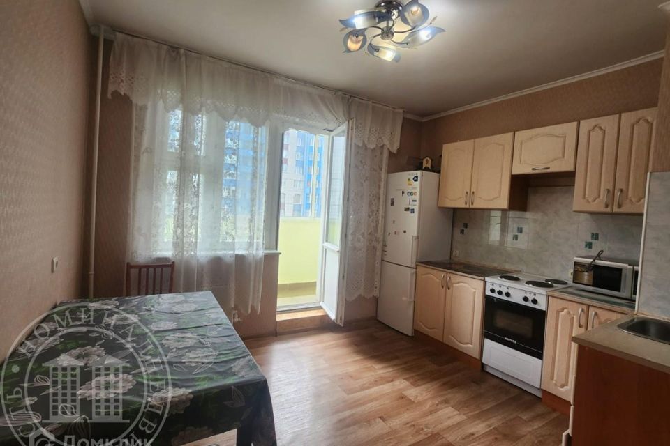 Сдаётся 1-комнатная квартира, 54 м²