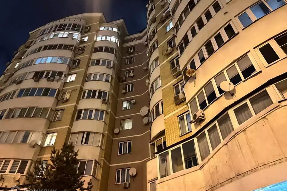 Продаётся 4-комнатная квартира, 114.2 м²