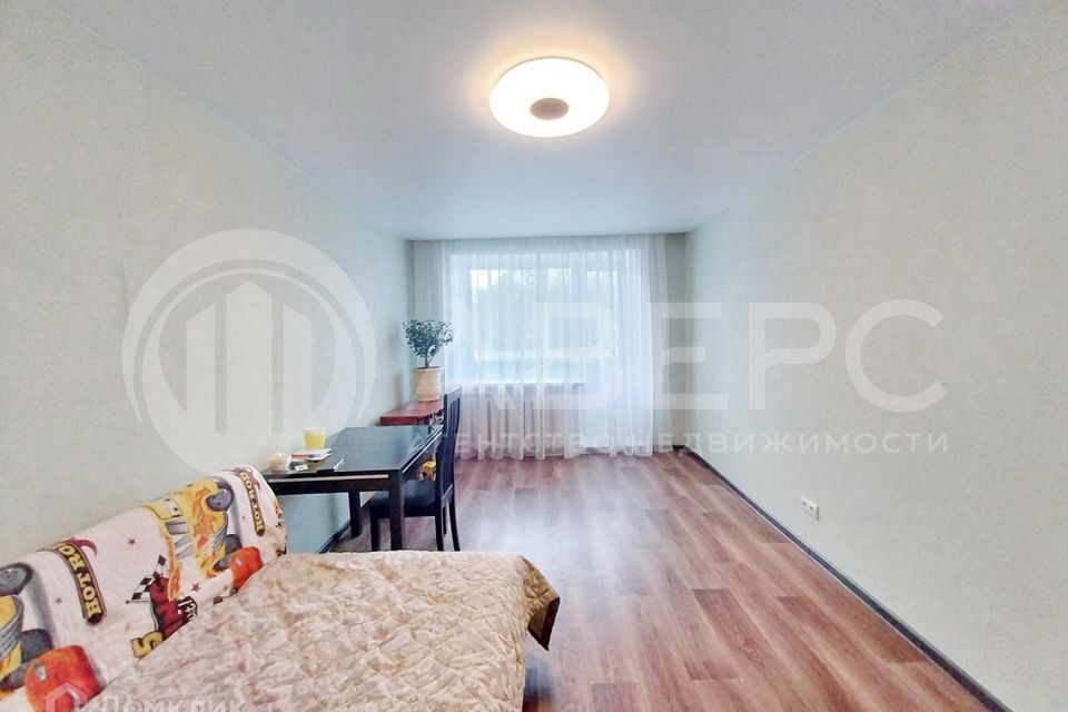 Продаётся 1-комнатная квартира, 30.5 м²