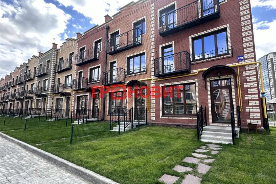 Продаётся 3-комнатная квартира, 75.3 м²