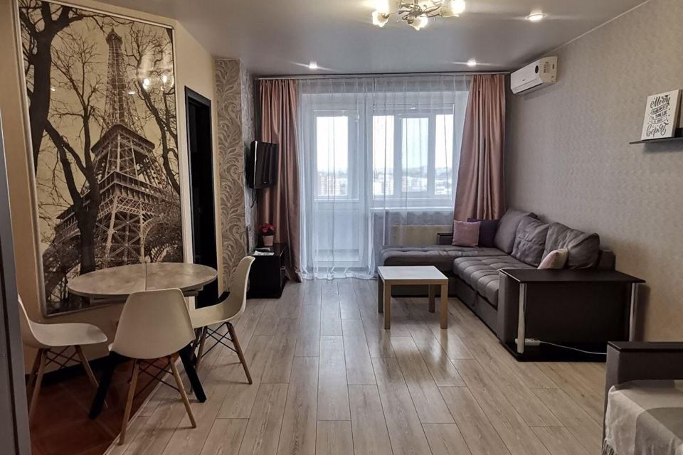 Продаётся 2-комнатная квартира, 58 м²