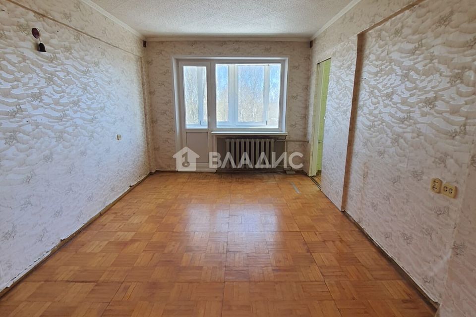 Продаётся 3-комнатная квартира, 46.7 м²